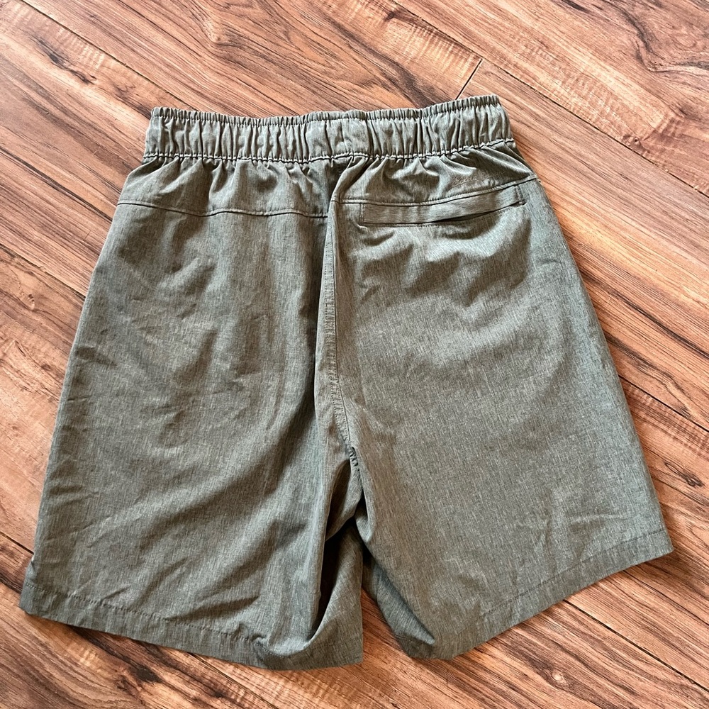Eddie Bauer Olive Green Elastic-Waist Athletic Shorts - Picture 3 of 3